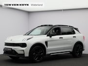 Lynk & Co 01 - 1.5 More Automaat / Panoramadak / 20" velgen / Privacy Glass