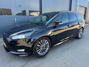 Ford Focus - 1.0 ST-Line Night Edition