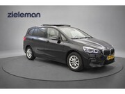 BMW 2-serie - 216i 7 Persoons Business Edition - Panorama, Navi, Cruise, C