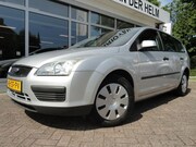 Ford Focus - Wagon 1.6-16V Champion