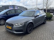 Audi A3 - Sportback 1.4 TFSI Attraction Pro Line g-tron Navi Camera NL