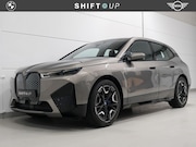BMW iX - xDrive40 Sport Laser | Soft Close
