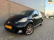 Toyota Aygo - 1.0-12V Dynamic Navigator/ en BEURT