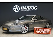 Aston Martin V12 Vantage - DB7 5.9 + CARBON / SPORTSTOELEN