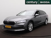 Skoda Superb - Combi 1.5 TSI 150Pk Automaat Navigatie - PDC - Trekhaak - Ca