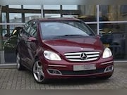 Mercedes-Benz B-klasse - B180 CDI Automaat AMG Pano Xenon Navi 1e Eigenaar