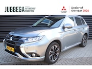 Mitsubishi Outlander - 2.0 PHEV Instyle 360 Camera, Trekhaak, Leer, E. Achterklep