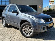 Suzuki Grand Vitara - 1.6-16V High Executive LEER! Weinig KM 4x4