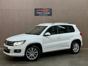 Volkswagen Tiguan - 2.0 TSI R-line 4Motion 2014 DSG XENON TREKHAAK