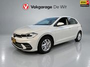 Volkswagen Polo - 1.0 TSI Style | IQ.Light Matrix | Stoelverwarming | Park Ass