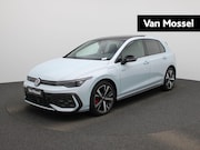Volkswagen Golf - 1.5 eHybrid GTE 272 PK | Panoramadak | Trekhaak | 18 Inch Ca
