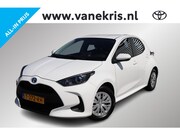 Toyota Yaris - 1.5 Hybrid Active, Climate & Cruise Control, Carplay/Android