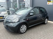 Toyota Aygo - 1.0 AIRCO | NAVI | ELEKTR PAKKET | APK | NAP |