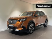 Peugeot 2008 - 1.2 PureTech Allure Pack | Navigatie | Camera | Climate cont