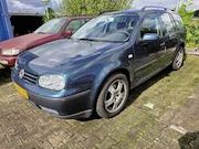 Volkswagen Golf - Variant 1.6-16V Trendline