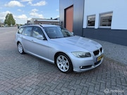 BMW 3-serie - 318i LCI