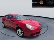 Alfa Romeo Giulietta - 1.4 T Progression AIRCO | SPOPRTVELGEN | TREKHAAK | CRUISE C