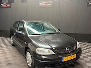 Opel Astra - 1.2-16V | |