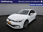 Volkswagen Golf - 1.5 eTSI Life Business / LED / Memory seats / Navigatie / Na