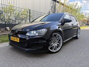 Volkswagen Golf - 1.2 TSI Highline / GTI UITGEVOERD / NAVI / CRUISE