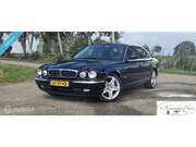 Jaguar XJ - 3.5 V8 prachtig staat