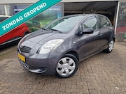 Toyota Yaris - 1.3 VVTi Sol | 3E EIGENAAR | 12MND GARANTIE | NW APK | AIRCO
