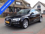 Audi A3 - Sportback 30TFSI CARPLAY / CRUISE / NAVIGATIE / PDC