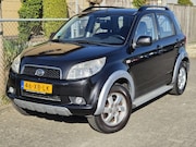 Daihatsu Terios - 1.5-16v expedition 2wd/ Airco/ Afneembare trekhaak/ Side Bar
