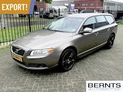 Volvo V70 - 2.4 D5
