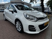 Kia Rio - 1.2 CVVT 5deurs DynamicLine Airco, Navigatie, Camera