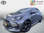 Toyota Yaris - 1.5 Hybrid Active 17 inch velg nieuwe banden