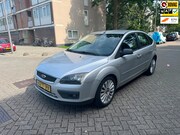 Ford Focus - 1.6-16V Futura