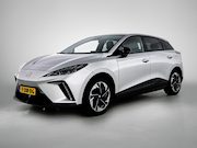 MG MG4 Electric - Luxury 64 kWh | Navi | Led Koplampen | Stoelverwarming | Car
