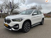 BMW X1 - SDrive18i High Executive Vol Optie’s……..