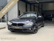 BMW 3-serie - 320i M-Sport|Pano|Leder|Memory|Camera|Carplay