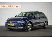 Volkswagen Golf - 1.0 eTSI Life Business Automaat | Virtual cockpit | Adaptive