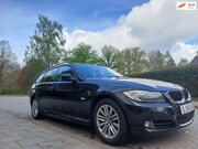 BMW 3-serie - 318i Executive