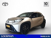 Toyota Aygo X - 1.0 VVT-i MT Premium | Dealer onderhouden | JBL | Parkeersen
