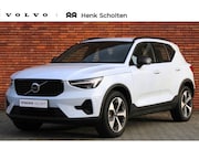 Volvo XC40 - B4 Plus Dark | Semi-Elektrische Trekhaak | Verwarmbare Voors