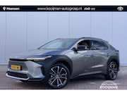 Toyota bZ4X - Premium 71 kWh Trekhaak afn / Stuur en voor & achter Stoelve