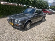 BMW 3-serie - E30 318i automaat