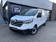 Renault Trafic - T30 L2H1 150PK AUTOMAAT LED AIRCO CRUISE CONTROL CAMERA NAVI