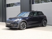 MINI Mini Electric - Yours | Pano| H/K | Head Up | Piano Black ext. VOL