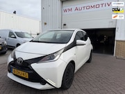 Toyota Aygo - 1.0 VVT-i x-play AIRCO APK T/M 12-9-2027