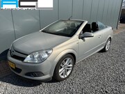 Opel Astra - TwinTop 1.8 Cosmo Cabriolet