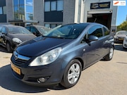 Opel Corsa - 1.2-16V Essentia Airco Elektr Ramen Radio