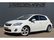 Toyota Auris - 1.8 Full Hybrid Dynamic Business