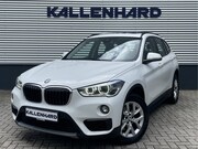 BMW X1 - sDrive20i - Pano - Hifi - Head-Up - Navi Plus - Sportstoelen