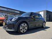 MINI One - Mini 3-Deurs (f56) 1.5 102pk Bussines Edit Airco Sportst Xen