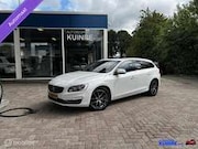 Volvo V60 - 2.4 D6 AWD Plug-In Hybrid Summum